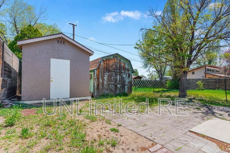 2926 N Steves Blvd - Photo 7 of 30