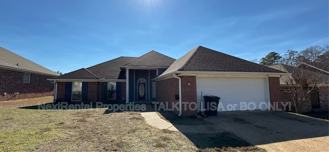 556 Lincolns Dr - Photo 1 of 1