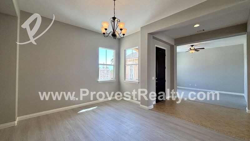 19416 Chuparosa Rd - Photo 5 of 38