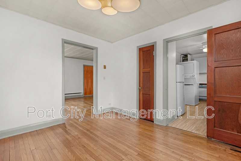 3607 Bayonne Ave #1 - Photo 7 of 20