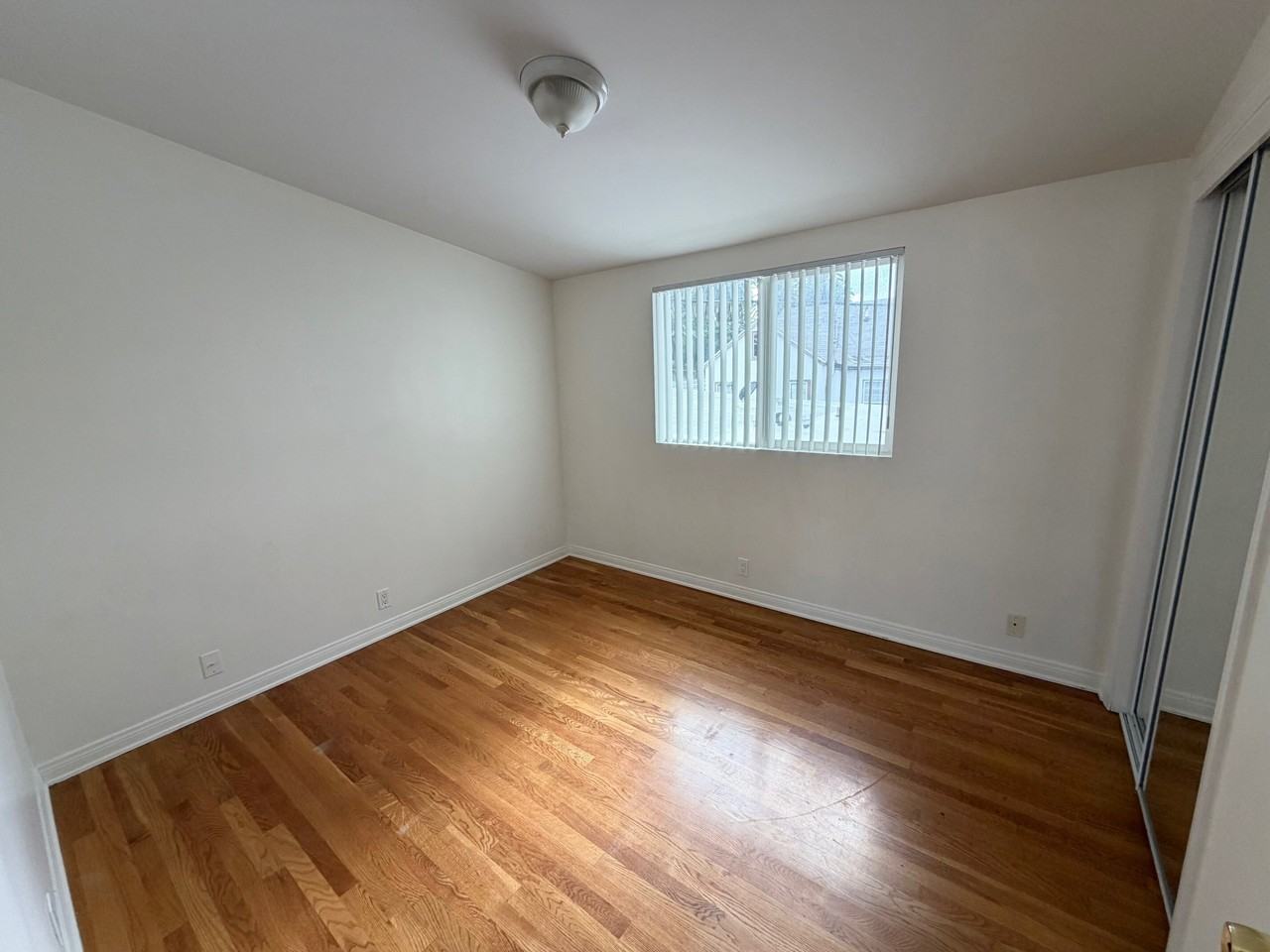 90-92 MONTEREY ROAD (672) - Photo 3 of 6