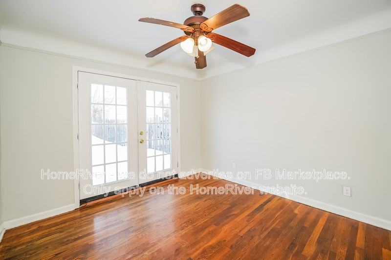 17107 Throckley Ave - Photo 6 of 23