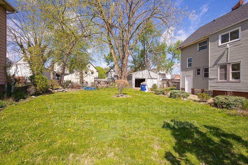 3484 West Blvd #UP - Photo 5 of 21