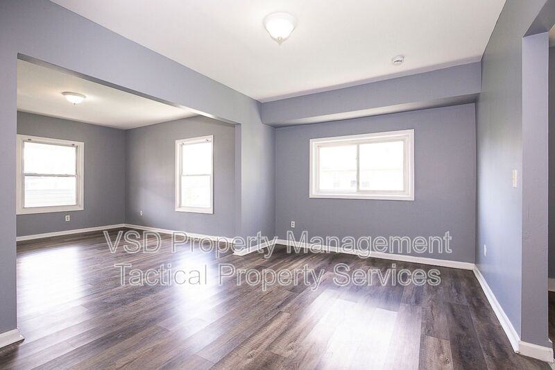3484 West Blvd #UP - Photo 6 of 21