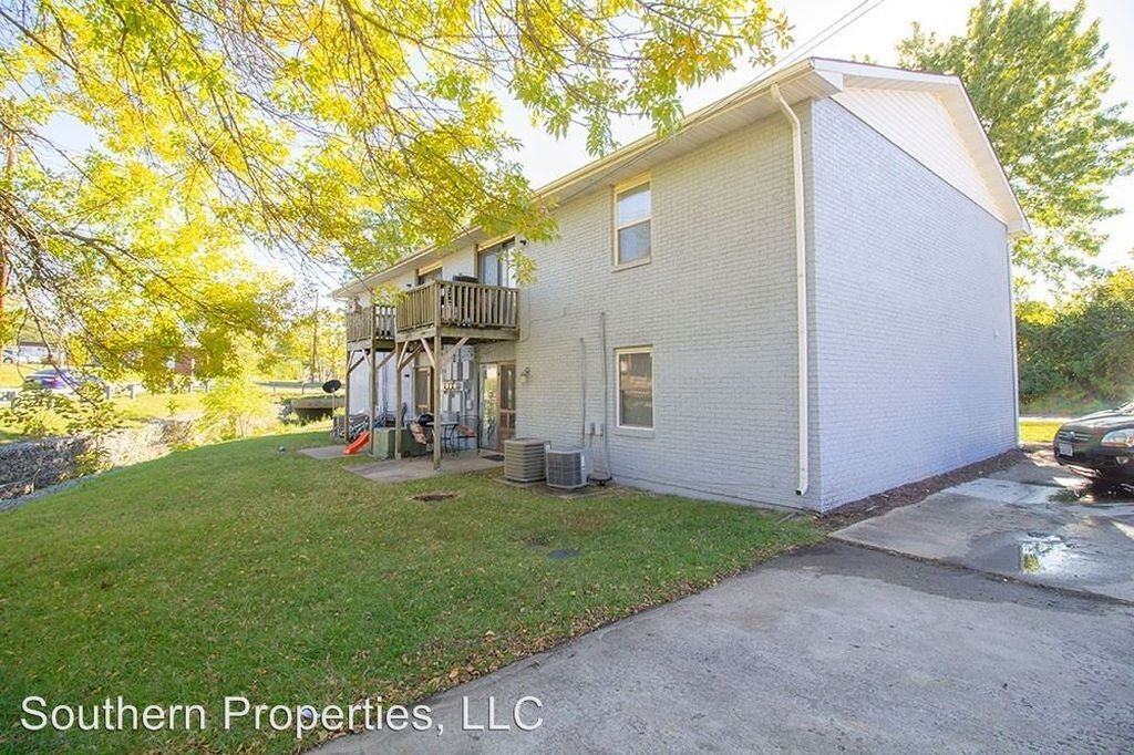 Parkside Dr. - Photo 3 of 22