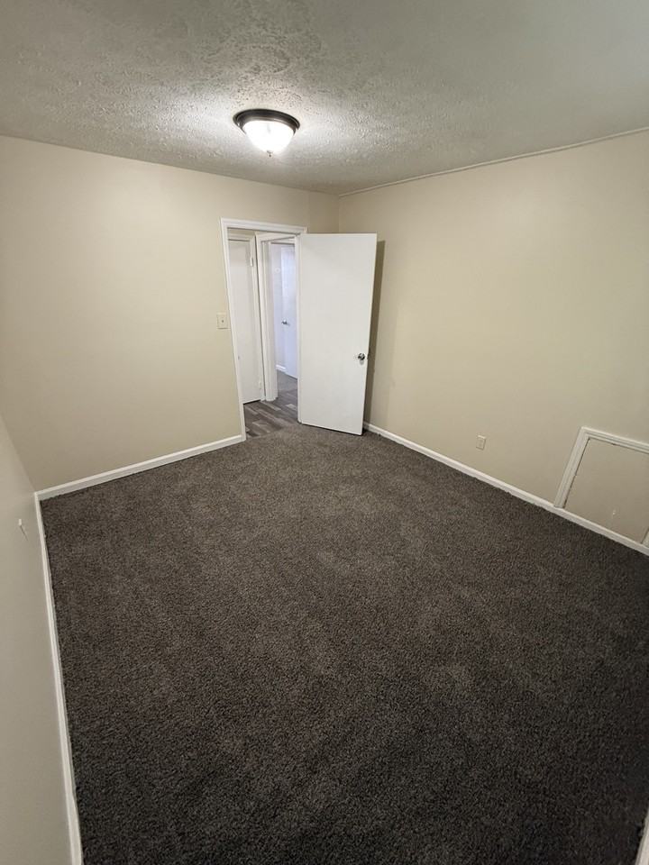 2950 West Main Street - Photo 3 of 16