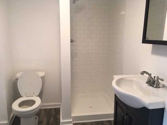 100 Lake Street - Photo 3 of 4