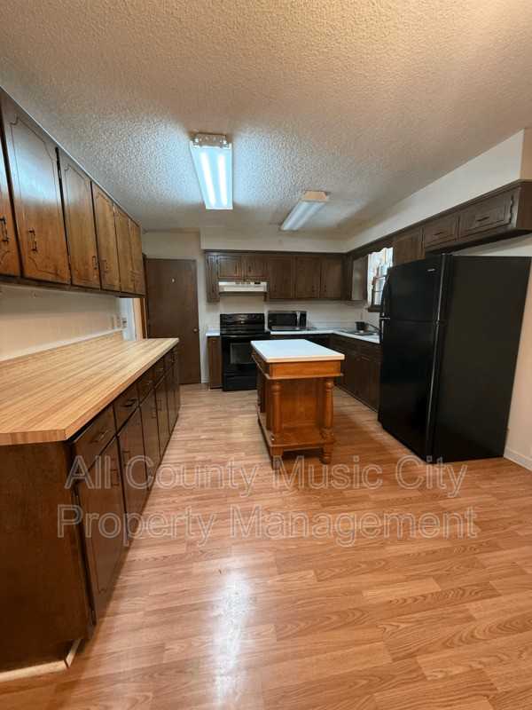 306 Paragon Mills Rd - Photo 6 of 12