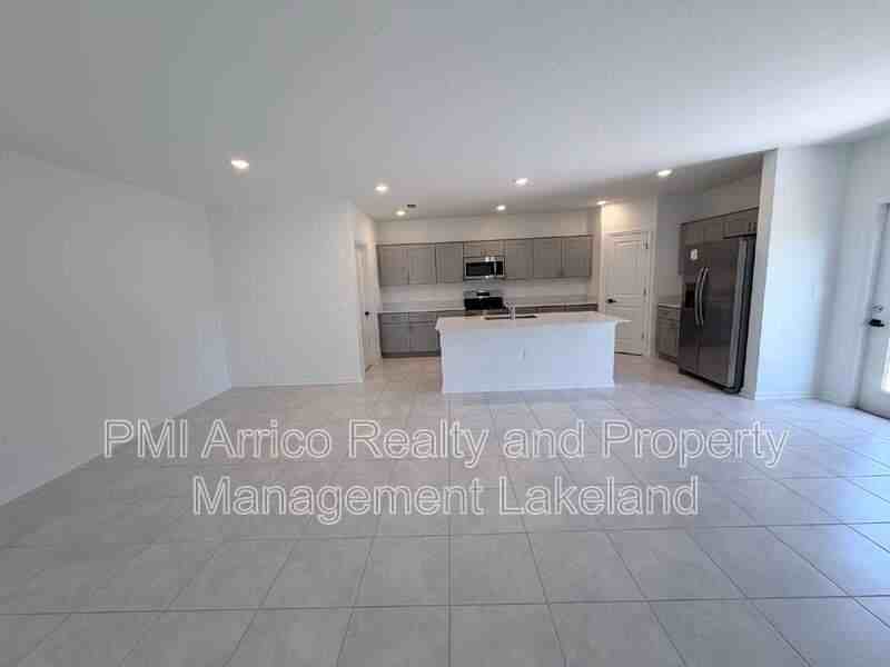 1799 Foreman Rd - Photo 5 of 43