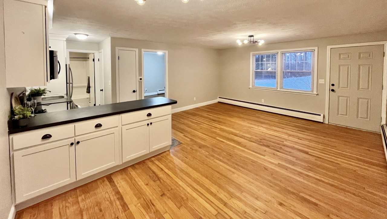 Deer Mountain Apartments - Photo 2 of 17