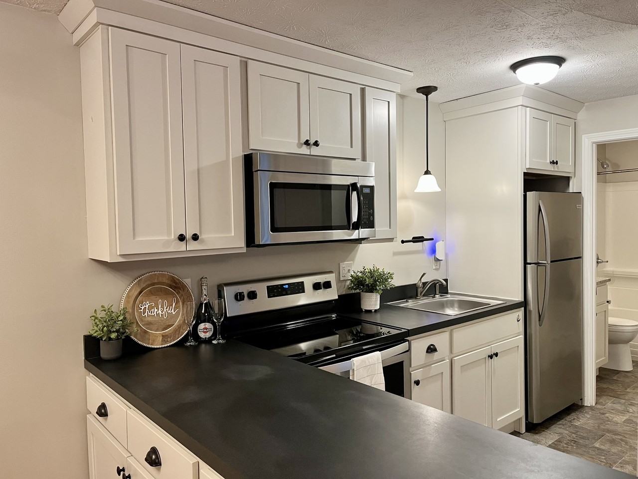 Deer Mountain Apartments - Photo 5 of 17