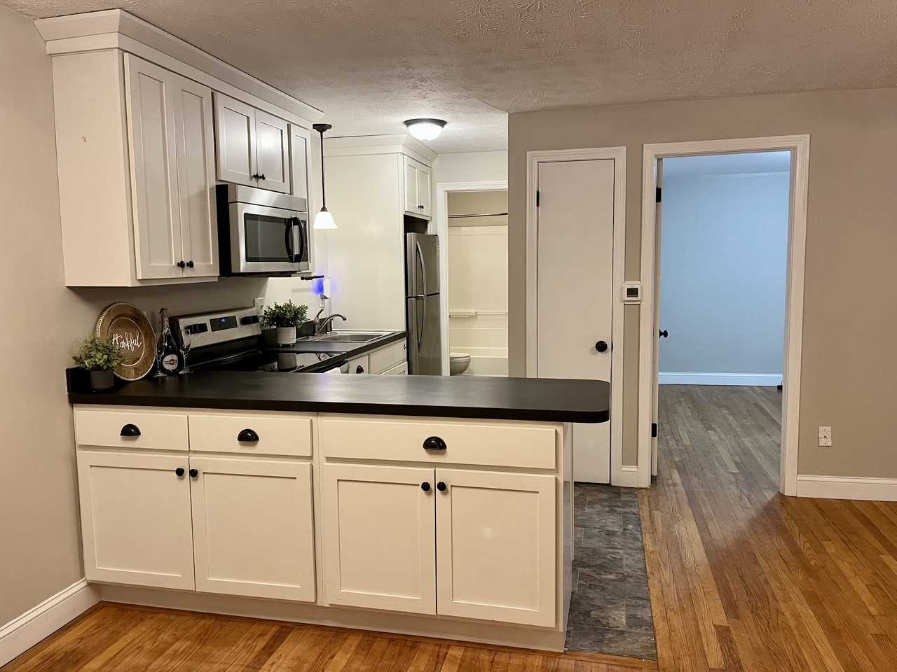 Deer Mountain Apartments - Photo 6 of 17