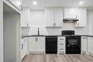 featured image of 720 Ottawa St