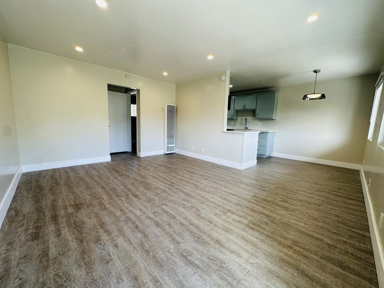 28 West Pedregosa Street - Photo 2 of 9