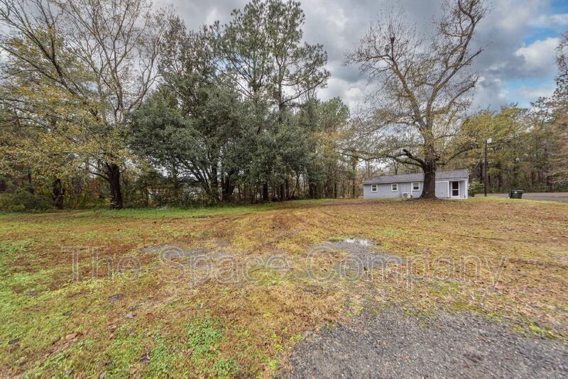 209 Testament Ln - Photo 3 of 18