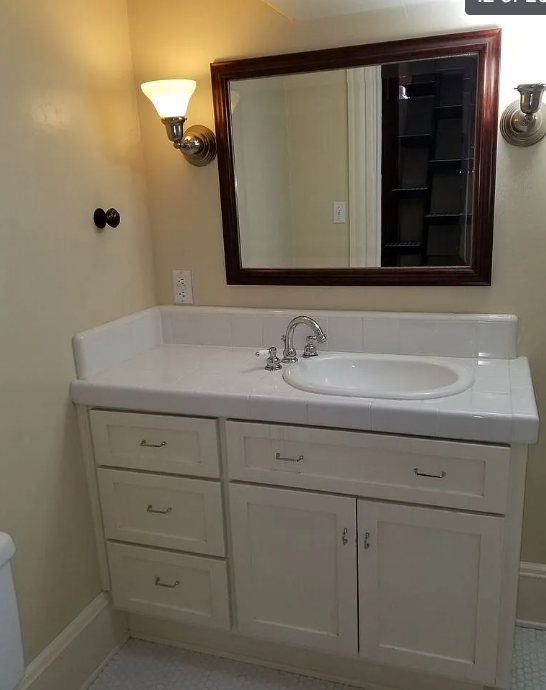 547 Marsh #B - Photo 7 of 14