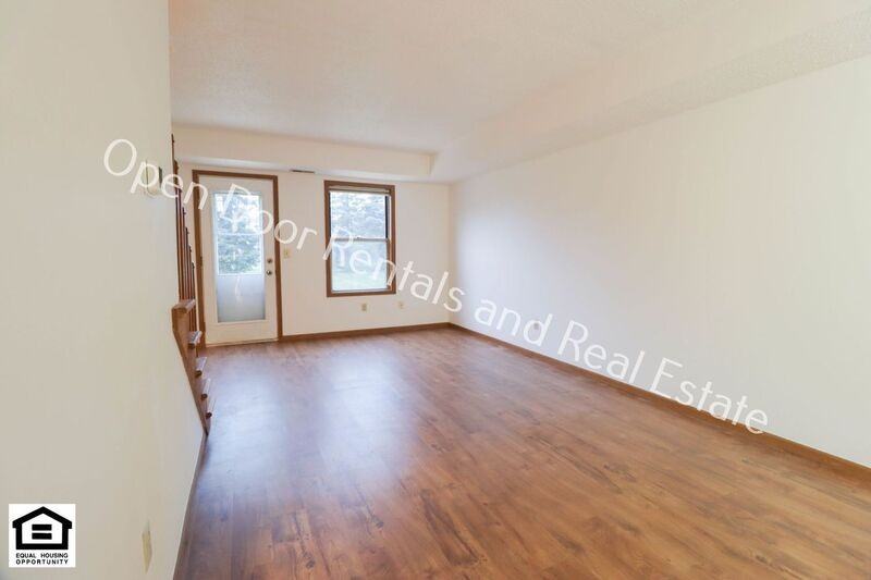 5215 Vermont Ln - Photo 3 of 11