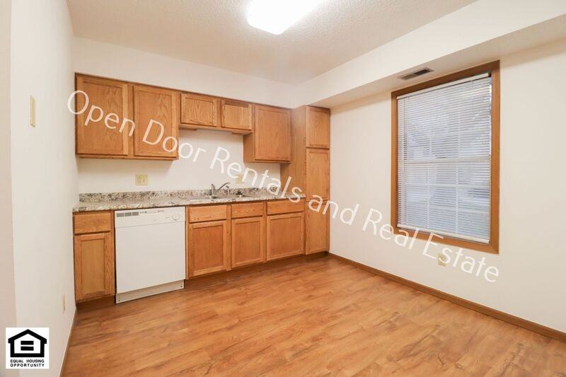 5215 Vermont Ln - Photo 5 of 11