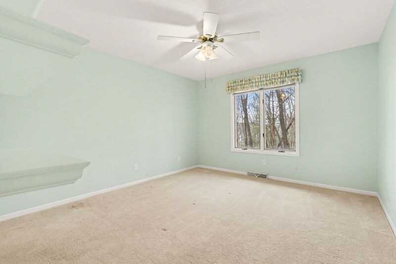 4319 Valley Hollow Dr Ne - Photo 7 of 18