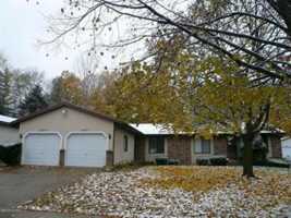 featured image of 2973 Englewood Ave Se #2