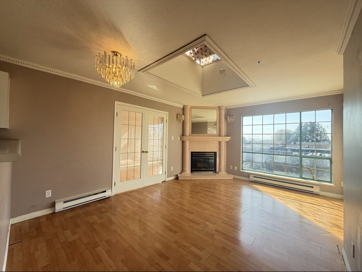 6688 Fraser Street - Photo 3 of 15