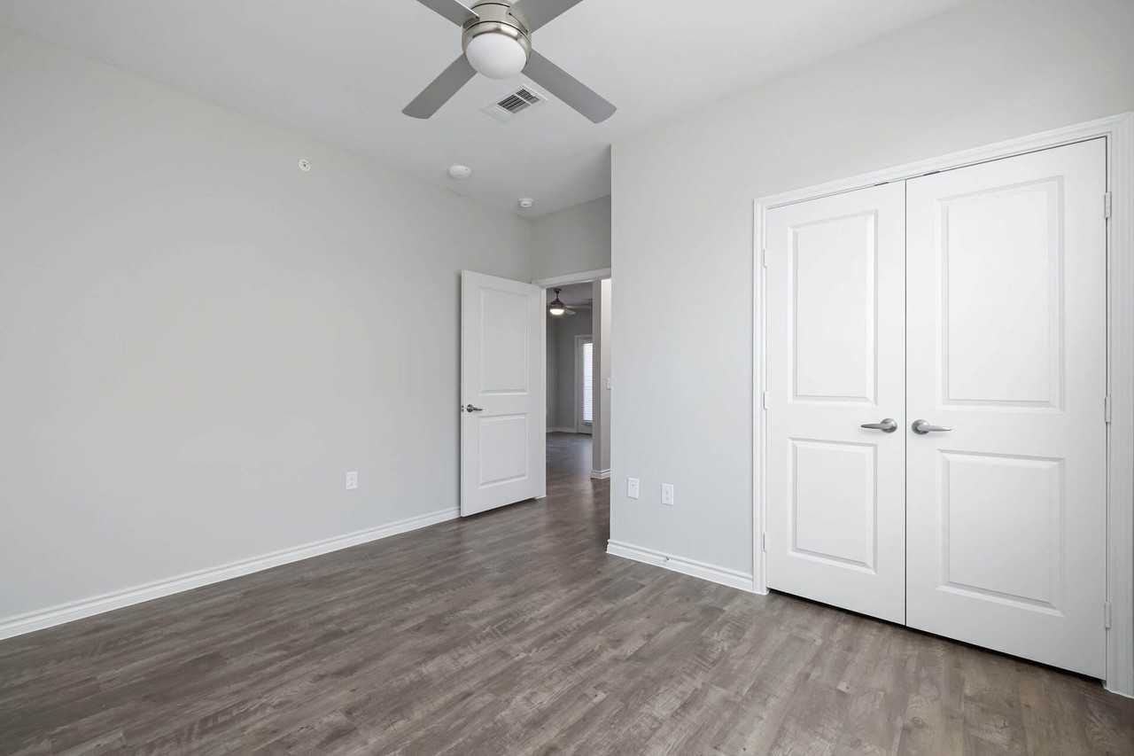 Standard at Royal Lane - Photo 5 of 50