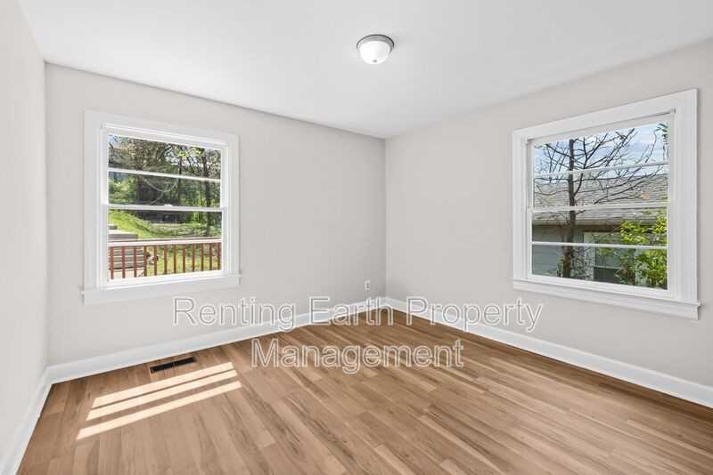 3113 Pike Rd - Photo 6 of 24