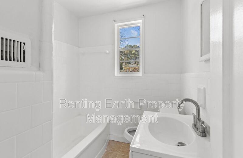 628 Annie Laura Dr - Photo 4 of 15