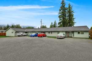 featured image of 1015 Madison Ave