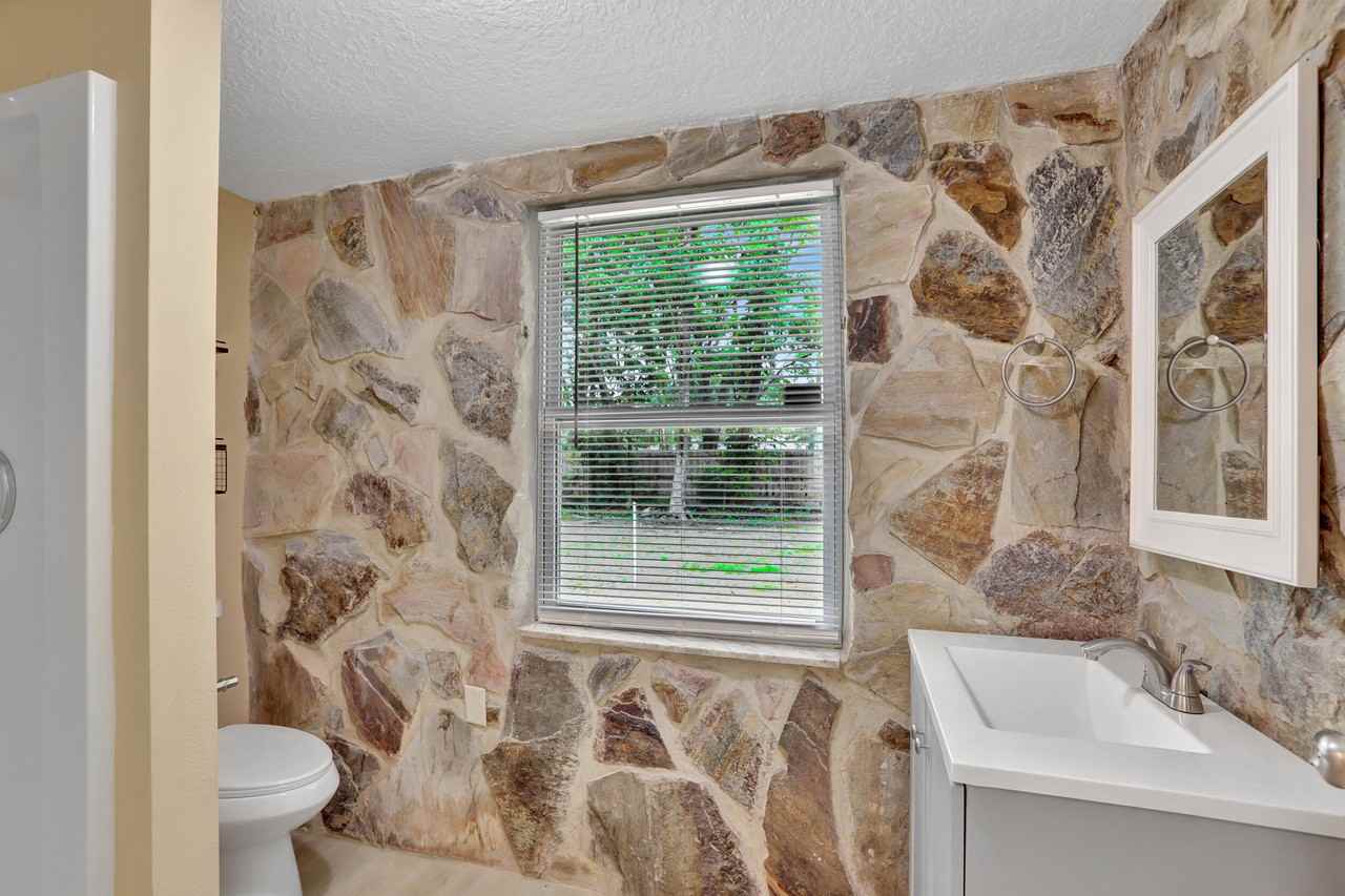 1824 Highland Park Boulevard - Photo 6 of 25