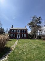 featured image of 410 Old Montague Rd