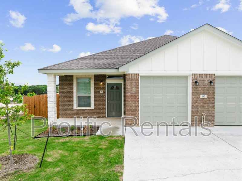 117 Leon Ln - Photo 3 of 23