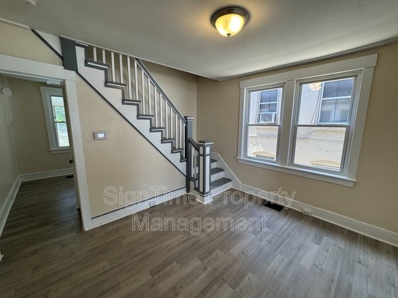 235 East Ave - Photo 5 of 10