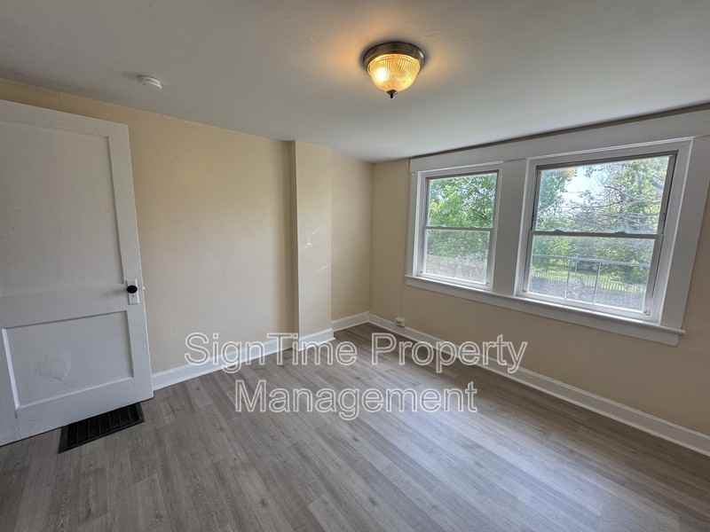 235 East Ave - Photo 6 of 10