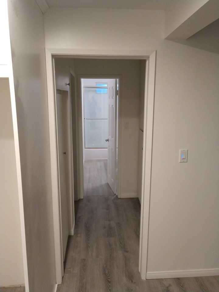 3626 Redondo Beach Boulevard #C - Photo 4 of 17