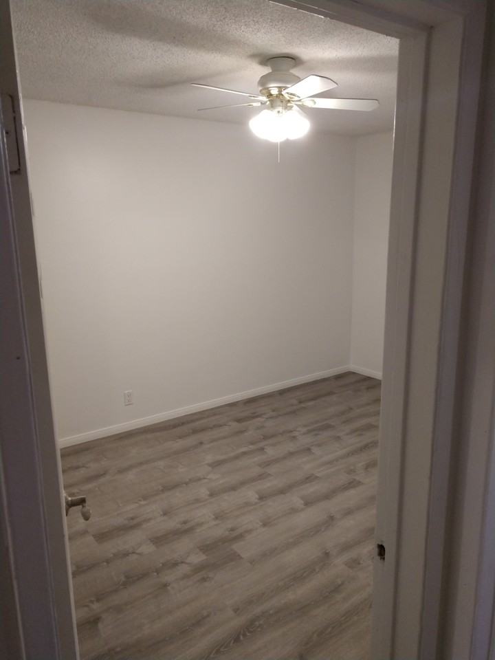 3626 Redondo Beach Boulevard #C - Photo 6 of 17