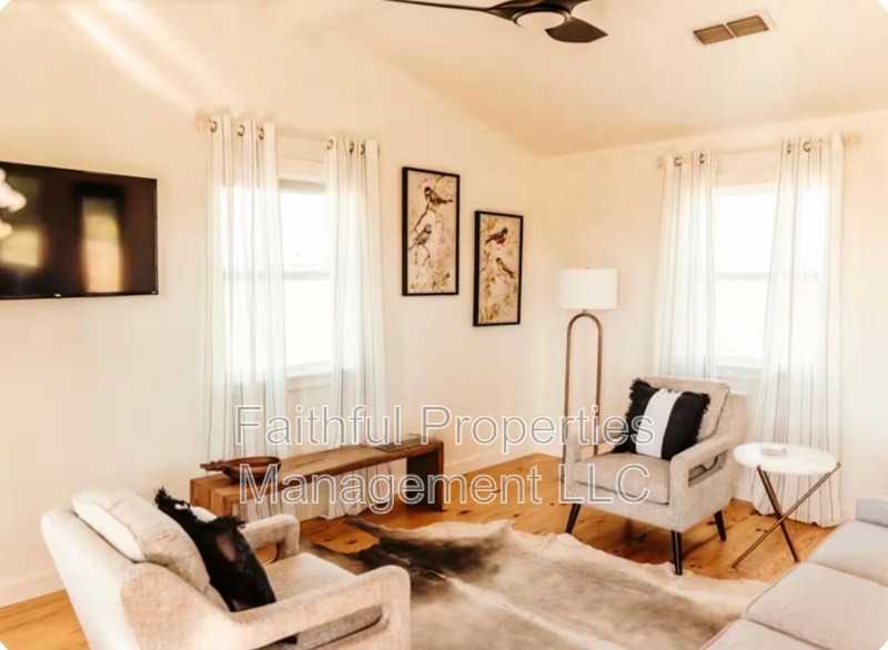 5100 Fm - Photo 4 of 9