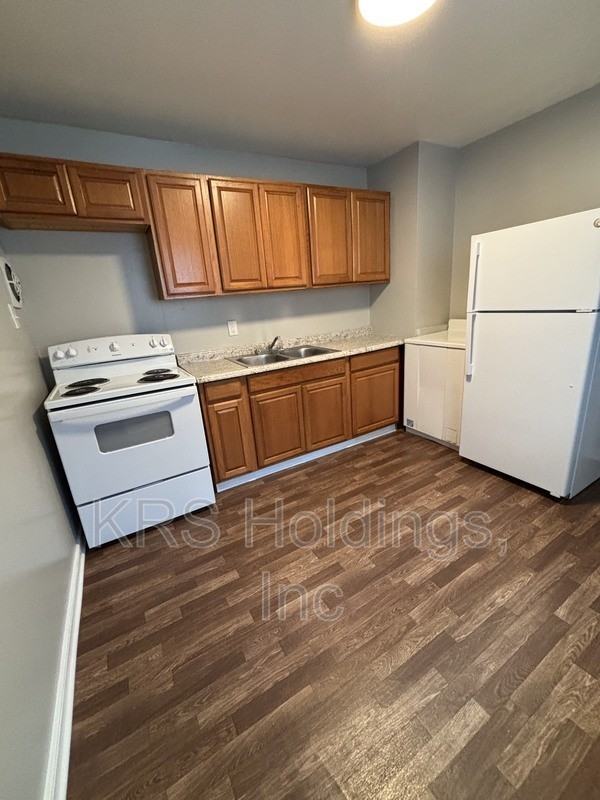 5226 Collindale Rd - Photo 5 of 9