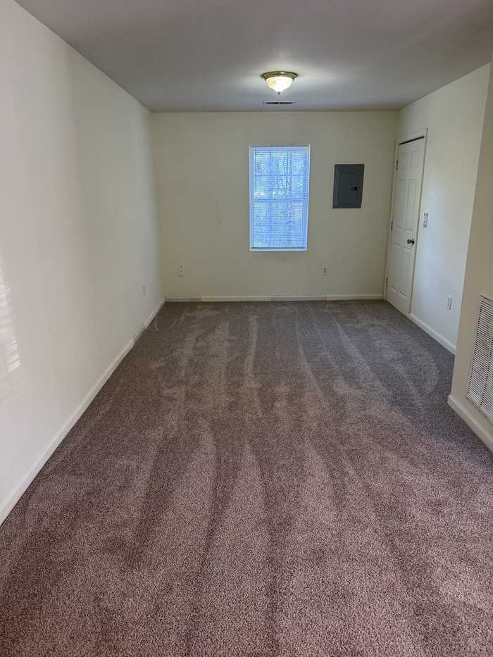 842 7th Avenue Pl Sw #842 - Photo 3 of 6