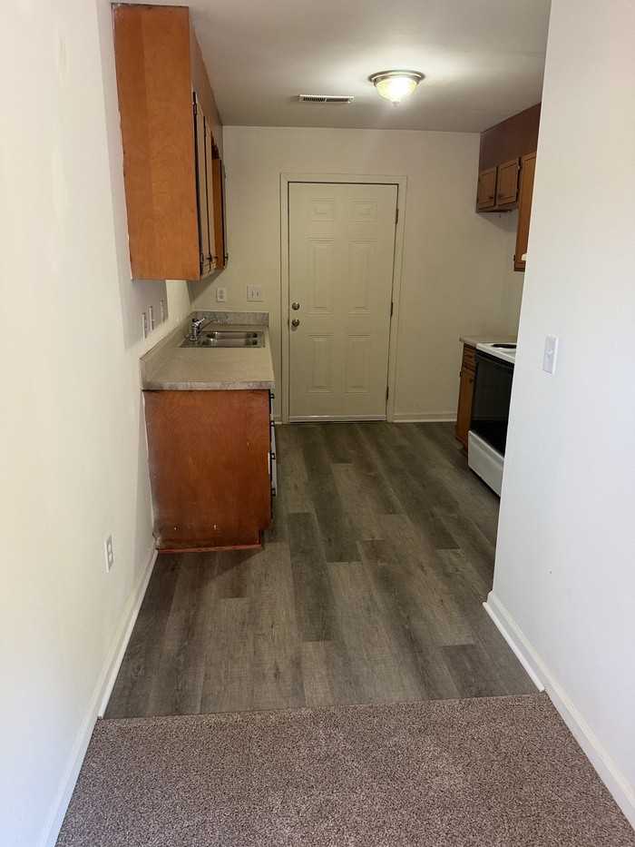 842 7th Avenue Pl Sw #842 - Photo 5 of 6