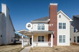 4910 Heritage Cir - Photo 1 of 1