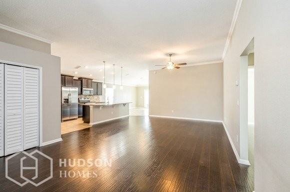 6214 Rolling Tree St - Photo 3 of 15