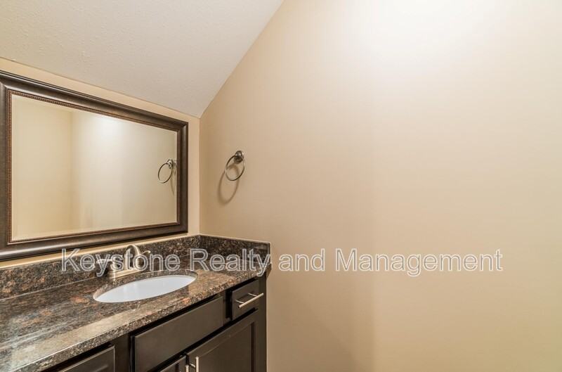 1611 - Photo 6 of 16