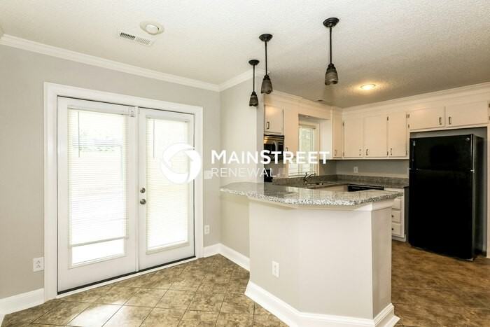 13716 Tynecastle Ln - Photo 4 of 17