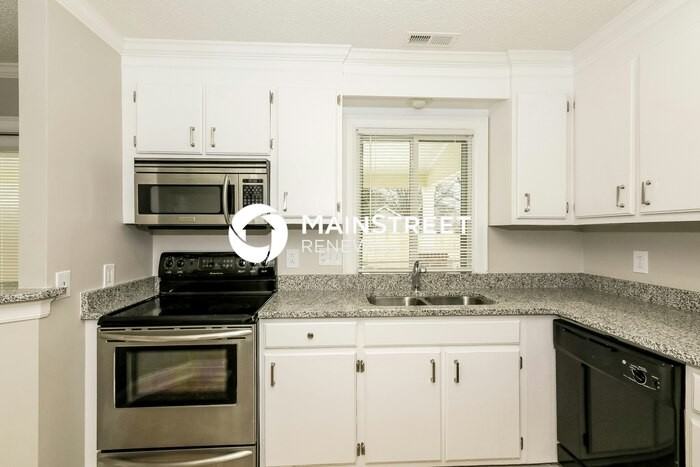 13716 Tynecastle Ln - Photo 5 of 17