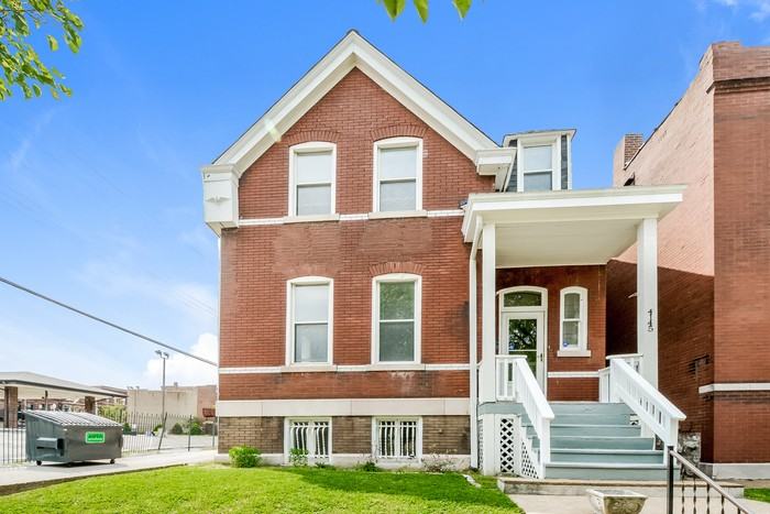 4145 S Compton Ave - Photo 2 of 17