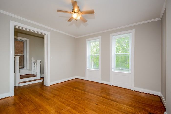 4145 S Compton Ave - Photo 5 of 17