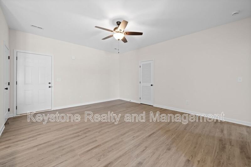 15 A St - Photo 3 of 14