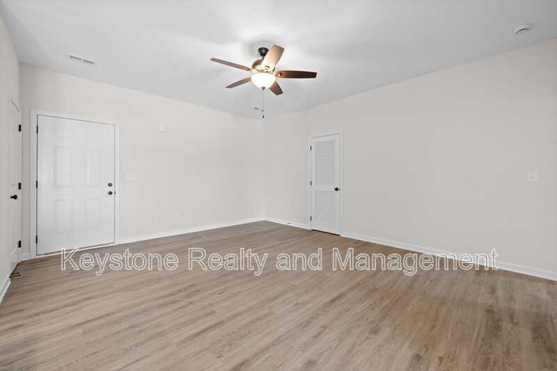 15 B St - Photo 3 of 14