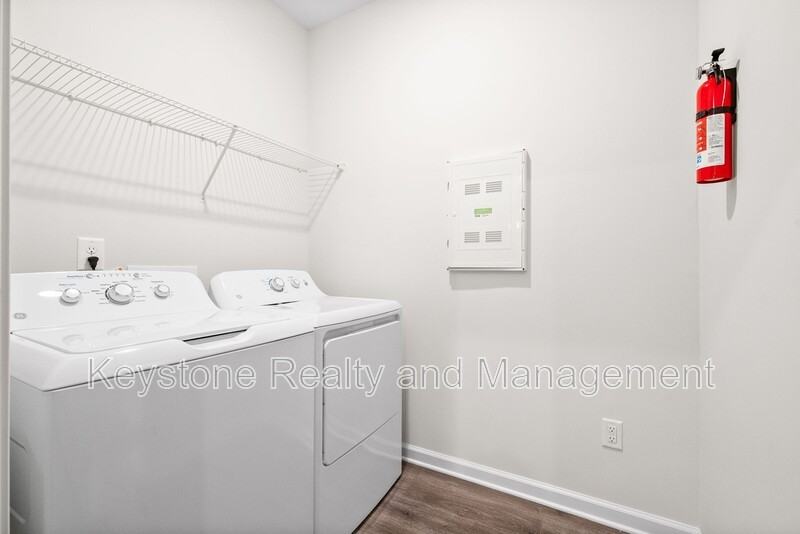 15 B St - Photo 5 of 14